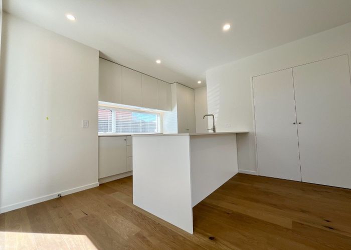  at 2/126 Roker Street, Somerfield, Christchurch City, Canterbury