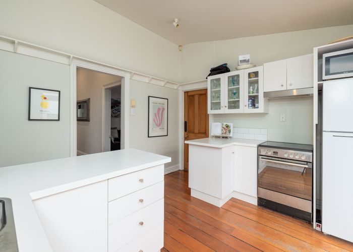  at 15 Champion Street, Edgeware, Christchurch City, Canterbury