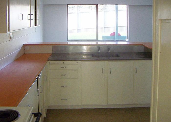  at 4/30 Fairview Road, Mount Eden, Auckland