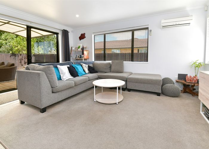  at 39 Chic Gardens, Parakai, Helensville