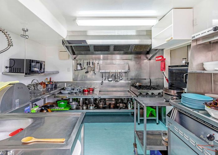  at 186 Fitzherbert Avenue, West End, Palmerston North, Manawatu / Whanganui