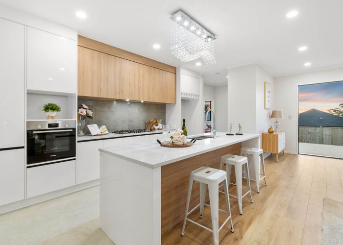  at 29 Paripari ST, Flat BUsh, Auckland