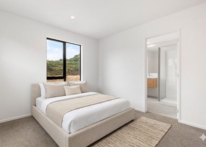  at 8 Te Tatua O Pere Road, Three Kings, Auckland City, Auckland