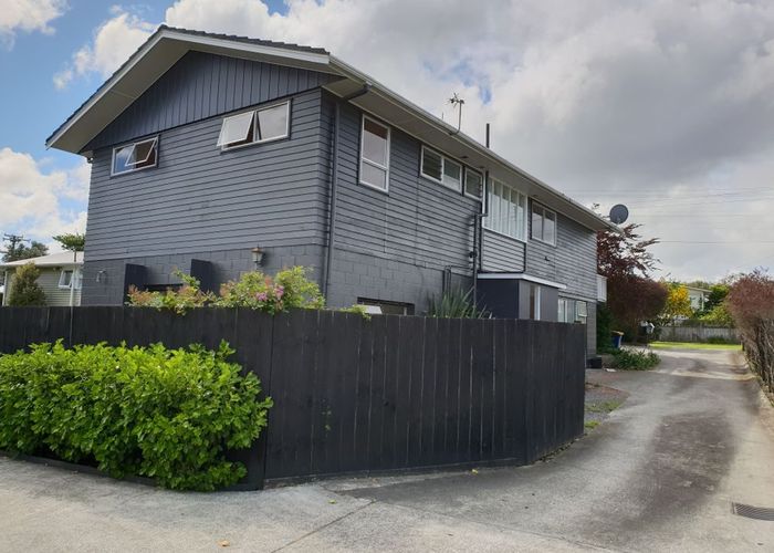  at 1/47 Totara Road, Te Atatu Peninsula, Waitakere City, Auckland