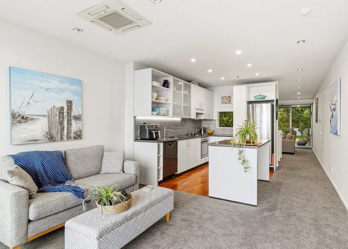  at S209/326 Evans Bay Parade, Hataitai, Wellington, Wellington