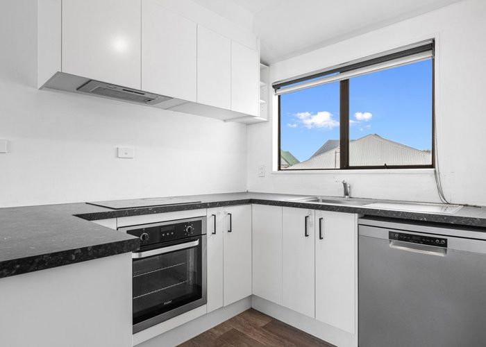  at 2/23 Austin Street, Sydenham, Christchurch City, Canterbury
