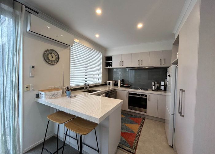  at 11B Guyon Street, Stonefields, Auckland