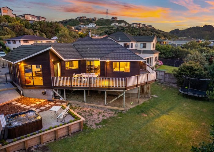  at 24 Spyglass Lane, Whitby, Porirua