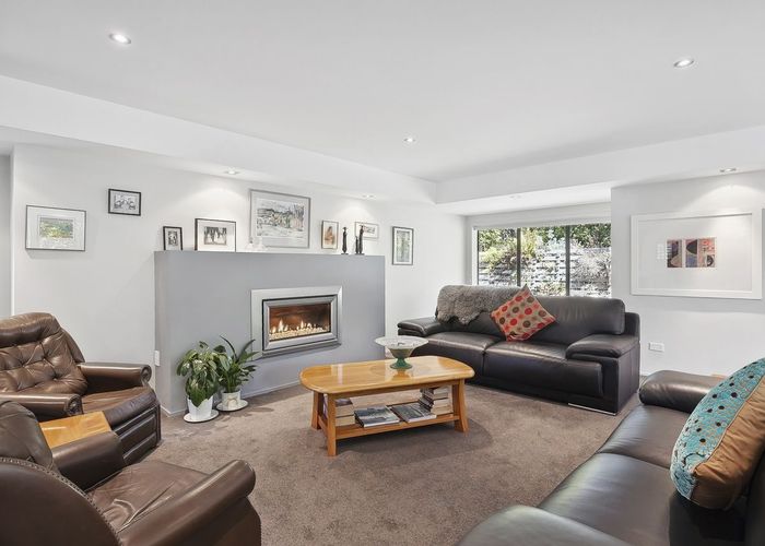  at 10 Hadley Close, Glenleith, Dunedin