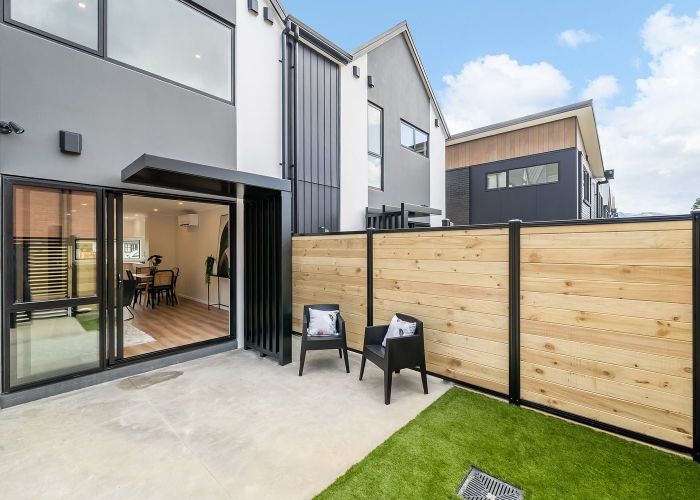  at 17 Betty Boyes Street, Wallaceville, Upper Hutt, Wellington