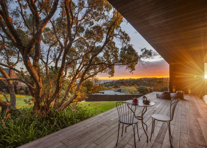  at 28 Pacific Parade, Surfdale, Waiheke Island, Auckland