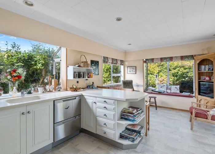  at 431 Te Moana Road, Waikanae