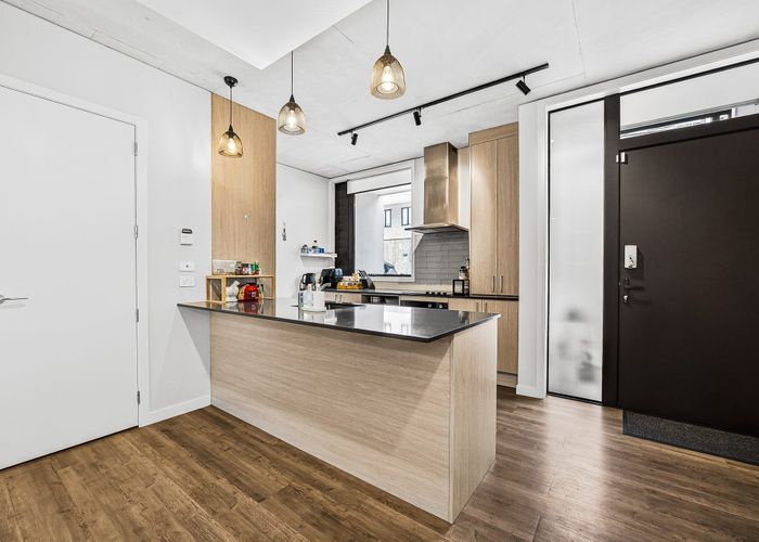  at 11/4163 Great North Road, Glen Eden, Waitakere City, Auckland