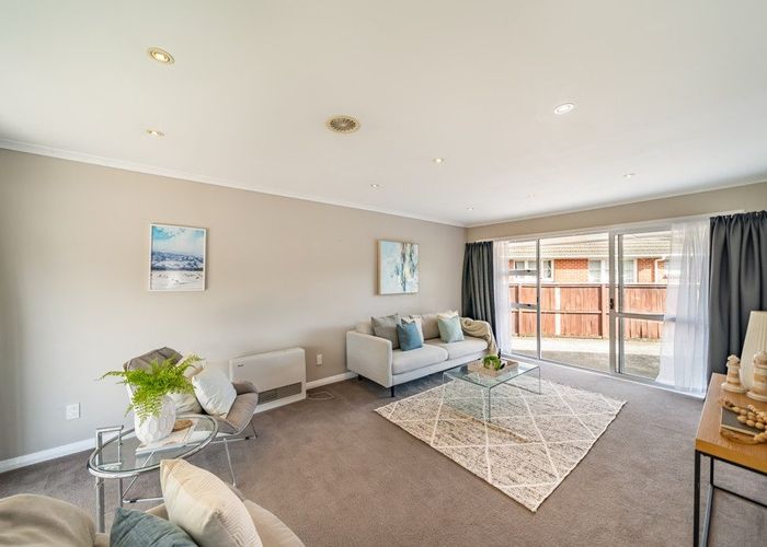  at 80 Fraser Crescent, Elderslea, Upper Hutt