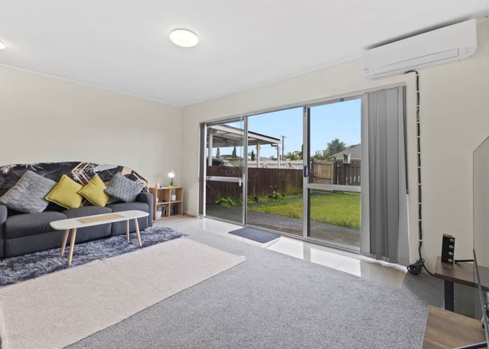  at 2/1 Plunket Avenue, Papatoetoe, Manukau City, Auckland