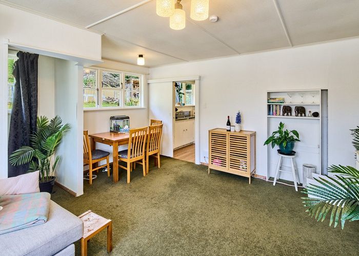  at 19 Franklyn Road, Tawa, Wellington, Wellington