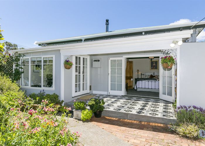  at 50 Korokoro Road, Korokoro, Lower Hutt