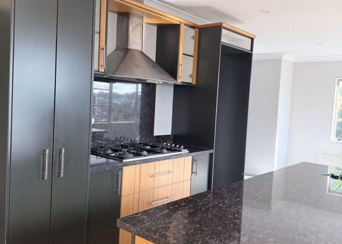  at 9 Maidstone Place, Pinehill, North Shore City, Auckland