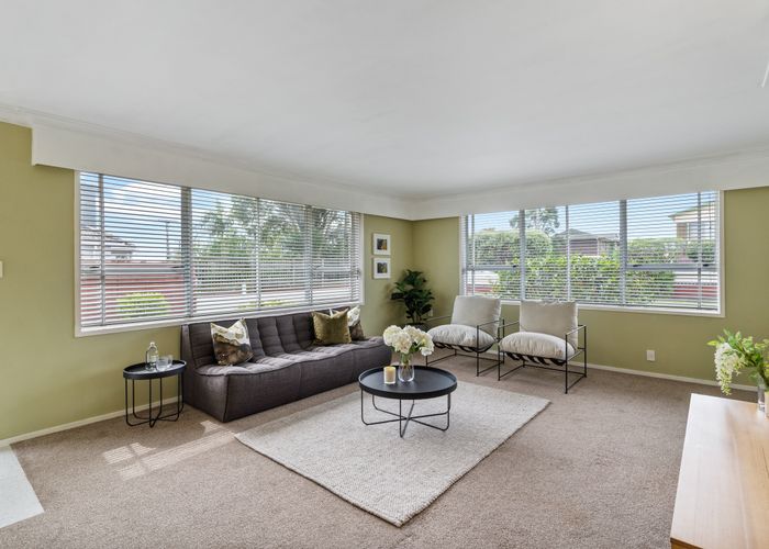  at 1/207 Mount Albert Road, Sandringham, Auckland
