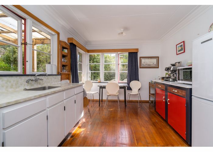  at 17 Mihiwaka Road, Long Beach, Port Chalmers