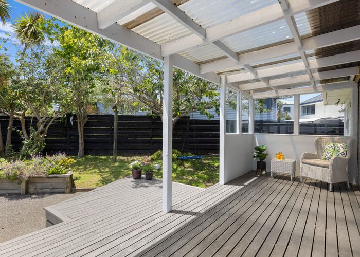  at 1/29 Manuka Road, Bayview, Auckland