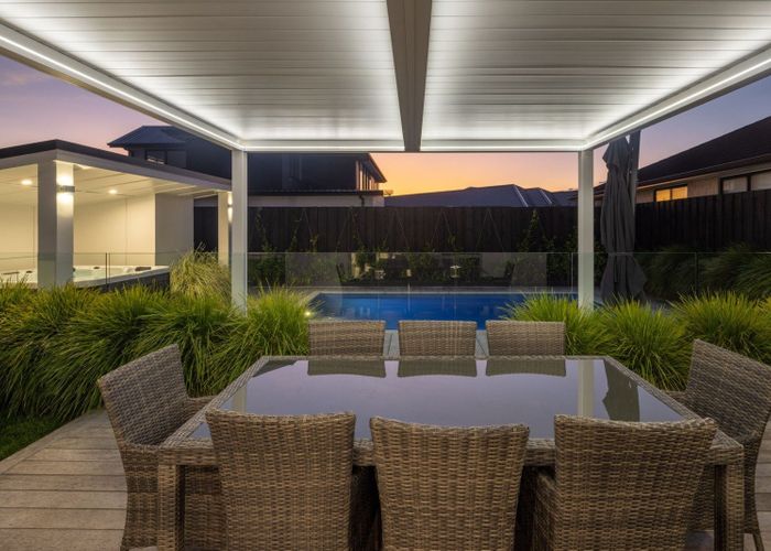  at 10 The Meadows Drive, Flagstaff, Hamilton