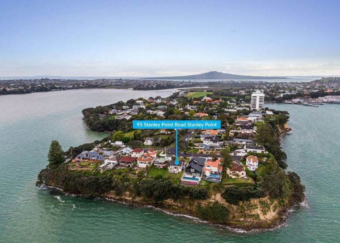  at 95 Stanley Point Road, Stanley Point, Auckland