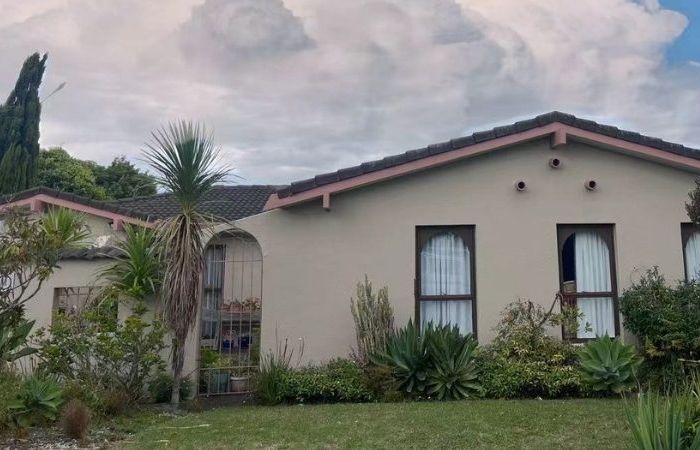  at 11 Anna Watson Road, Half Moon Bay, Auckland