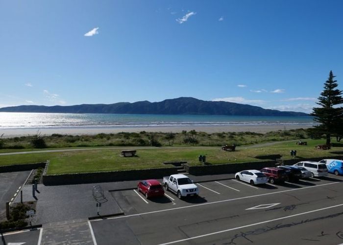  at 12/44 Marine Pde, Paraparaumu Beach, Kapiti Coast, Wellington