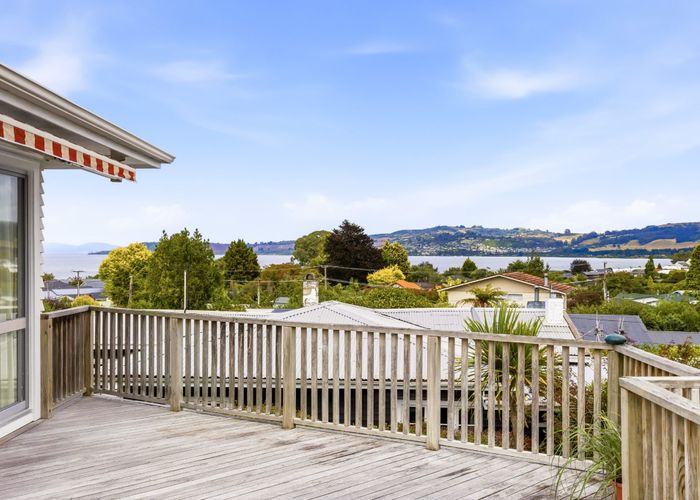  at 7 Henry Hill Road, Lake Taupo, Taupo, Waikato