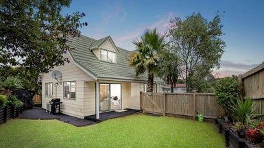  at 3 Frosses Place, Massey, Auckland