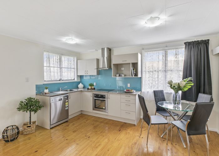  at 144 Preston Road, Otara, Auckland