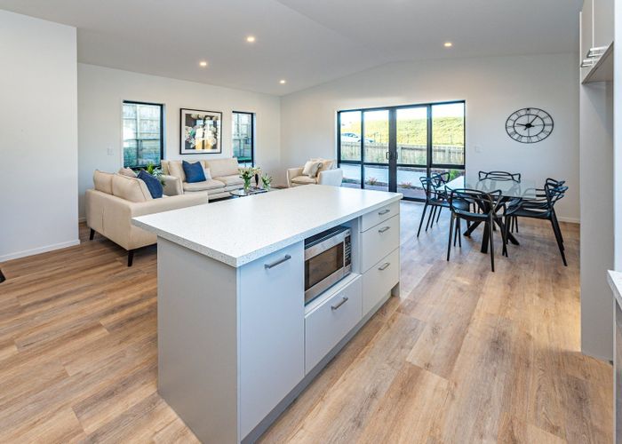  at 99 and 99A Devon Road, Springvale, Whanganui, Manawatu / Whanganui