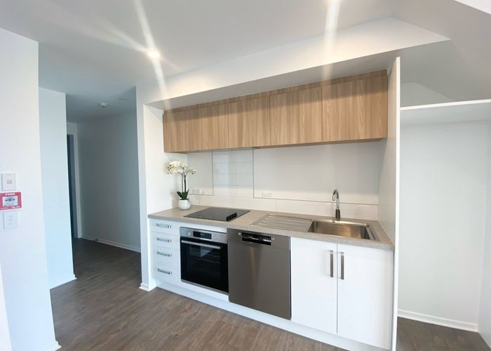  at 104/1 Hewitts Road, Merivale, Christchurch
