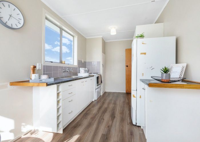  at 44 Beauzami Crescent, Ascot Park, Porirua