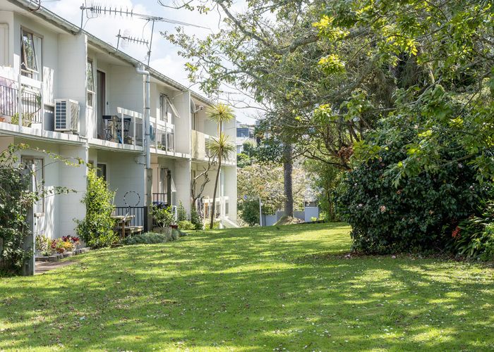  at 1/30 Ascot Avenue, Remuera, Auckland