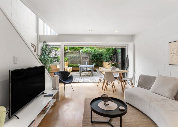  at 8/49 Collingwood Street, Freemans Bay, Auckland City, Auckland