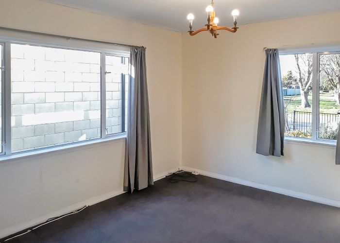  at 7 Paeroa Street, Riccarton, Christchurch