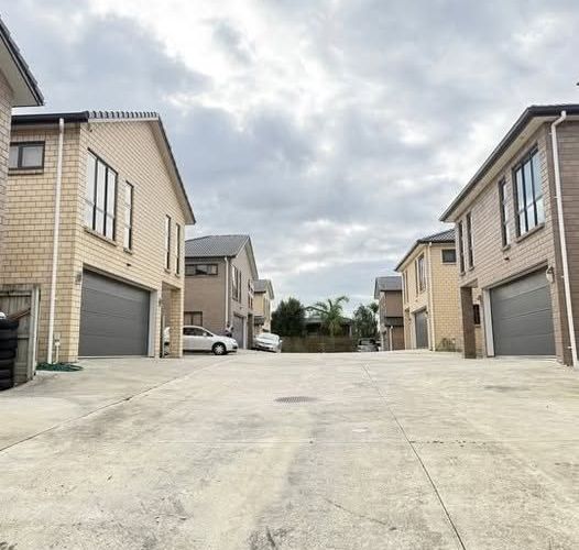  at 6 Goyal Lane, Pakuranga, Manukau City, Auckland