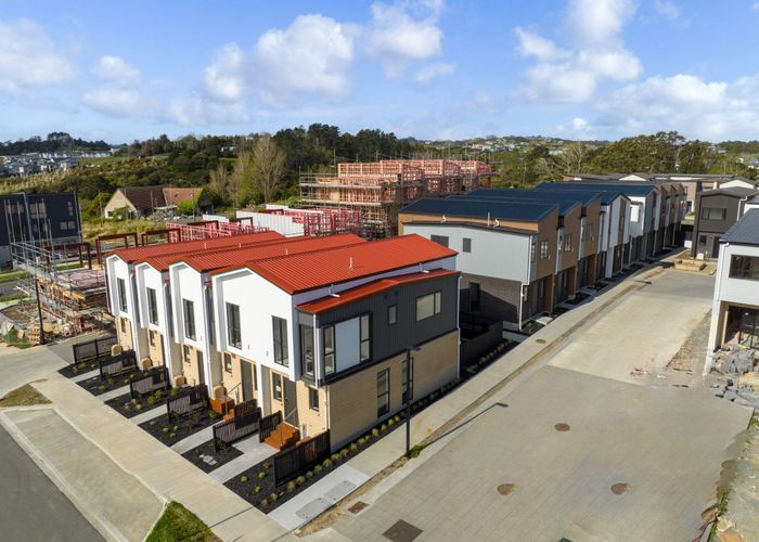  at 117/241 Flat Bush School Road, Flat Bush, Manukau City, Auckland