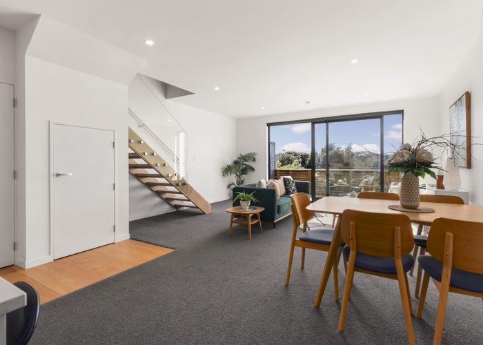  at 6/52 High Street, Island Bay, Wellington
