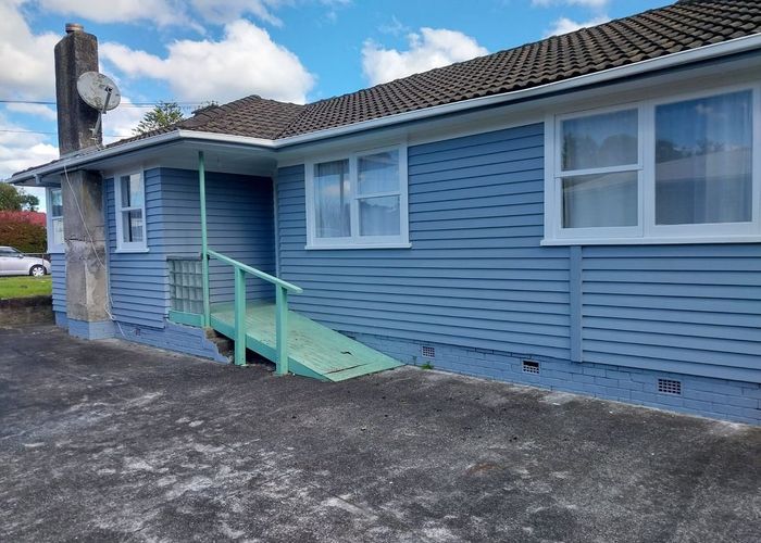  at 8 Dampier Street, Avondale, Auckland City, Auckland