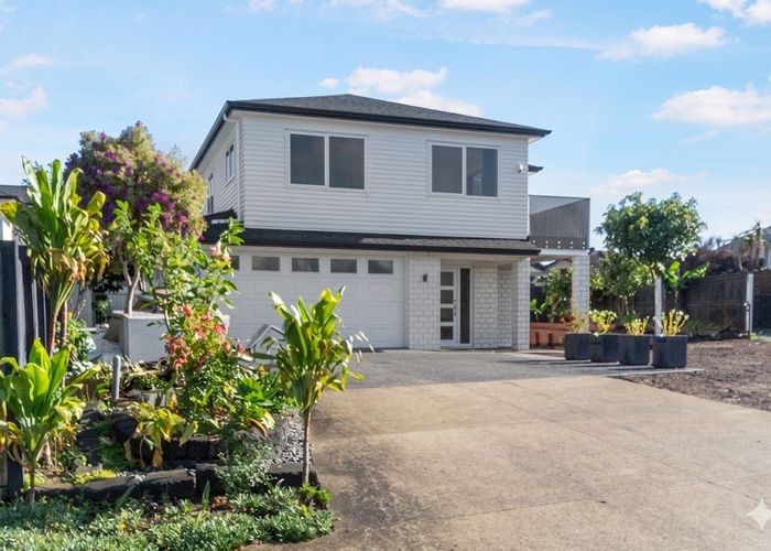  at 2b Zoe Court, Alfriston, Manukau City, Auckland