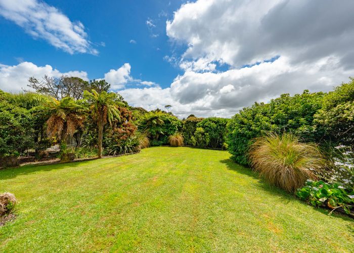  at 4 Range Road, Swanson, Waitakere City, Auckland