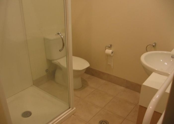  at 6/26 Lovell Court, Rosedale, North Shore City, Auckland