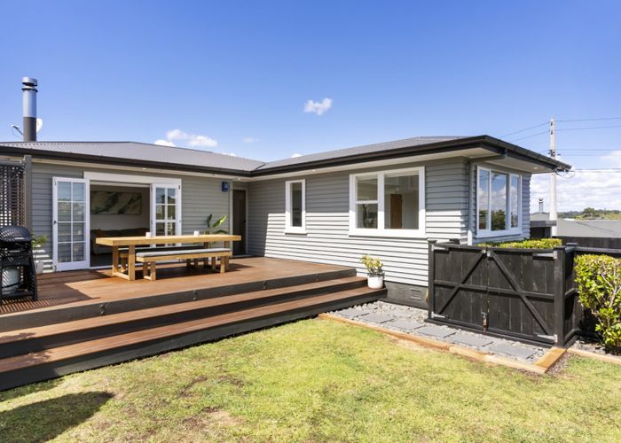  at 1/10 Bledisloe Street, Howick, Auckland