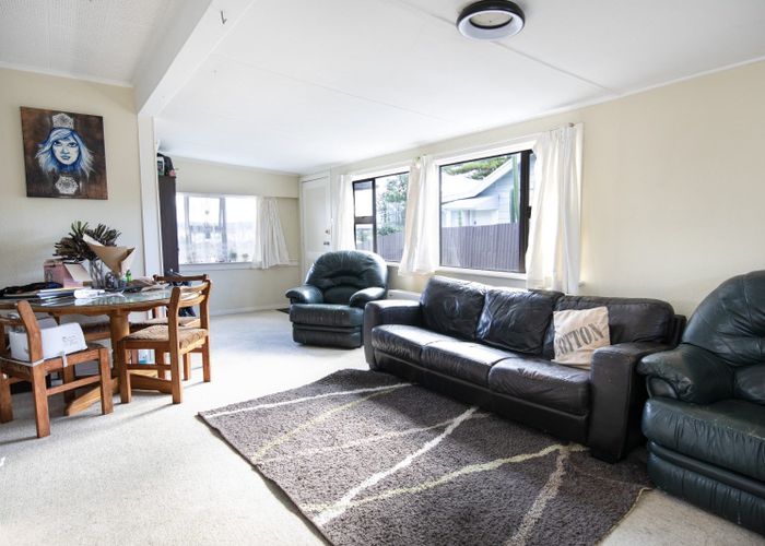  at 24 Pukeko Place, Westshore, Napier