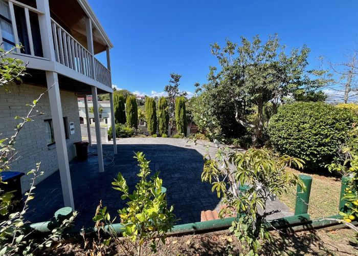  at 62 Francis Curtis Ave, Blockhouse Bay, Auckland City, Auckland