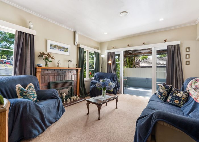  at 8 Coxhead Road, Manurewa, Manukau City, Auckland