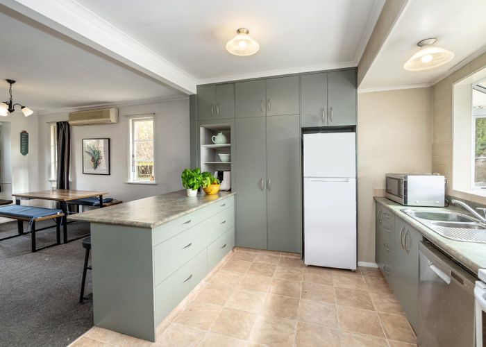  at 24 Lansdowne Crescent, Lansdowne, Masterton